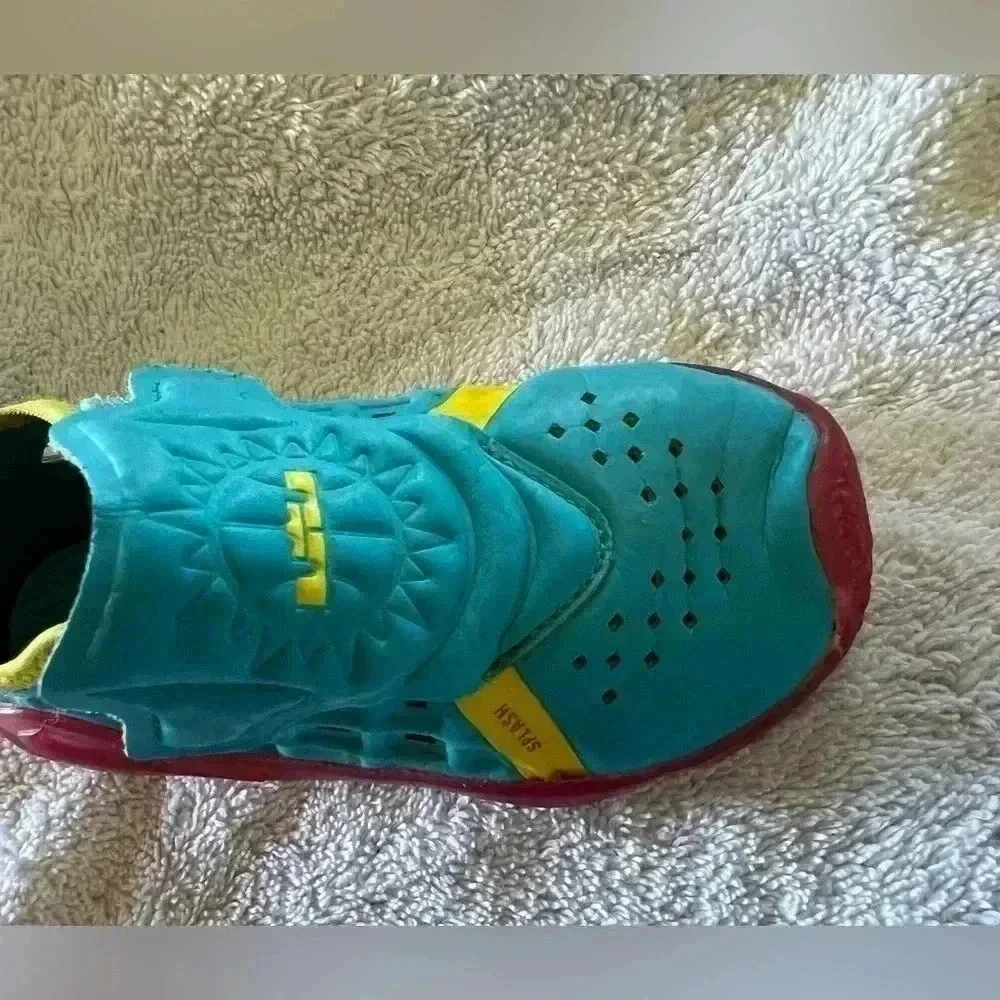 Nike Lebron XVII Dunked toddler Boys Shoes